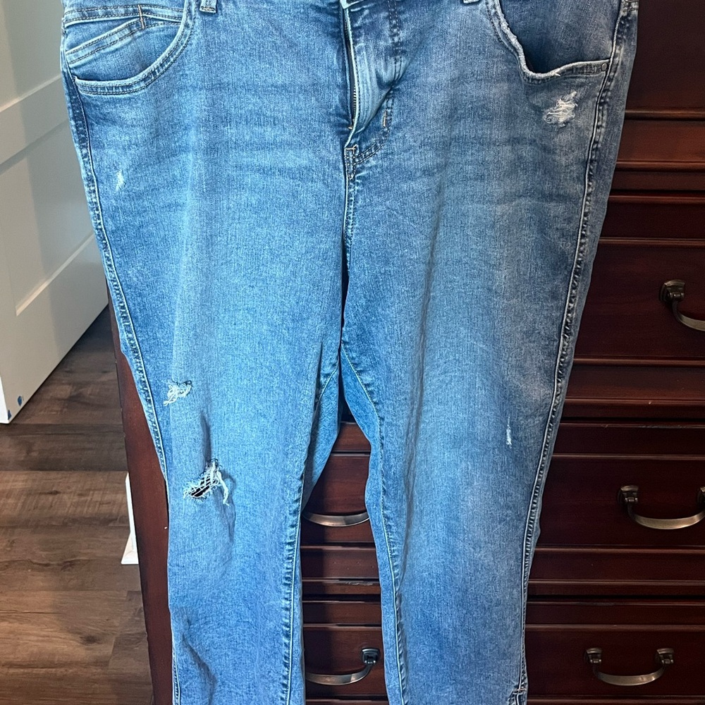 Maurices Everflex Distressed Jeans